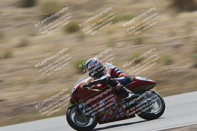 media/Apr-20-2025-AHRMA (Sun) [[393a79c373]]/Race/Group 10/Turn 4b/